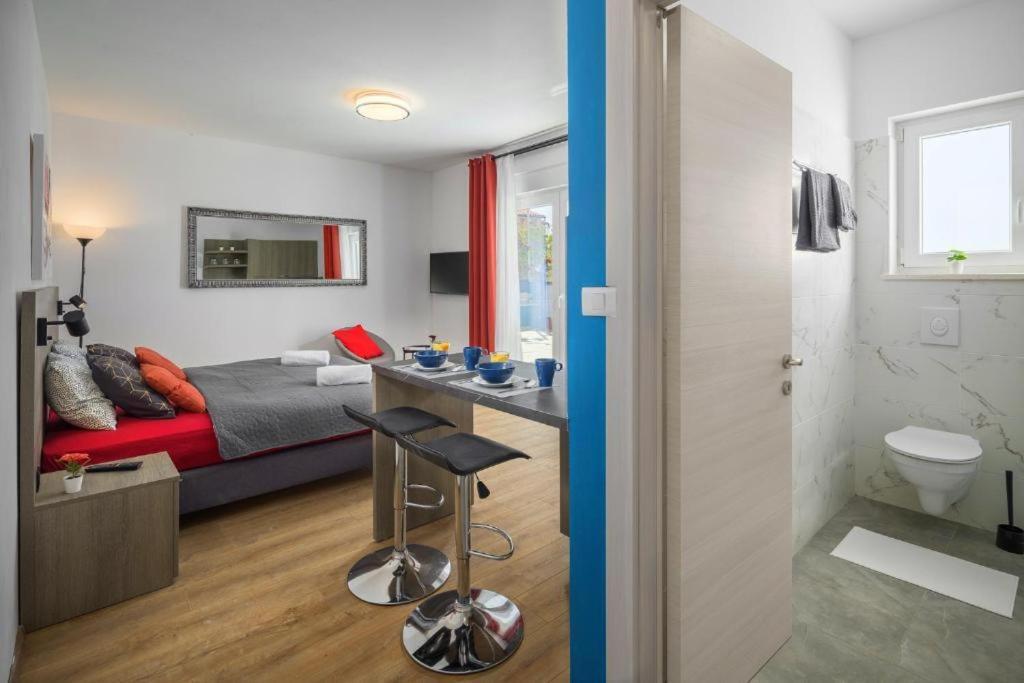 Studio Apartments Villa Valla - Free Bikes 法扎纳 外观 照片